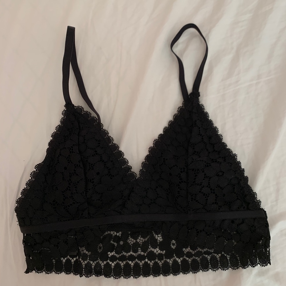 Urban Outfitters black bralette small